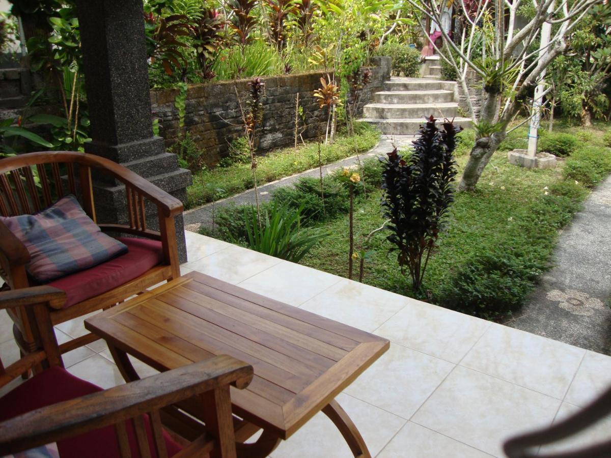 Gusti Home Stay Ubud Exterior foto