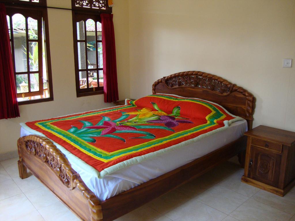 Gusti Home Stay Ubud Exterior foto