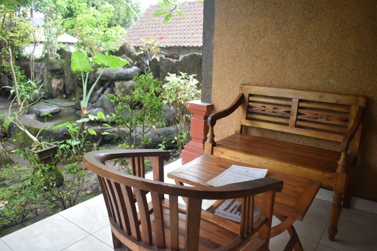 Gusti Home Stay Ubud Exterior foto